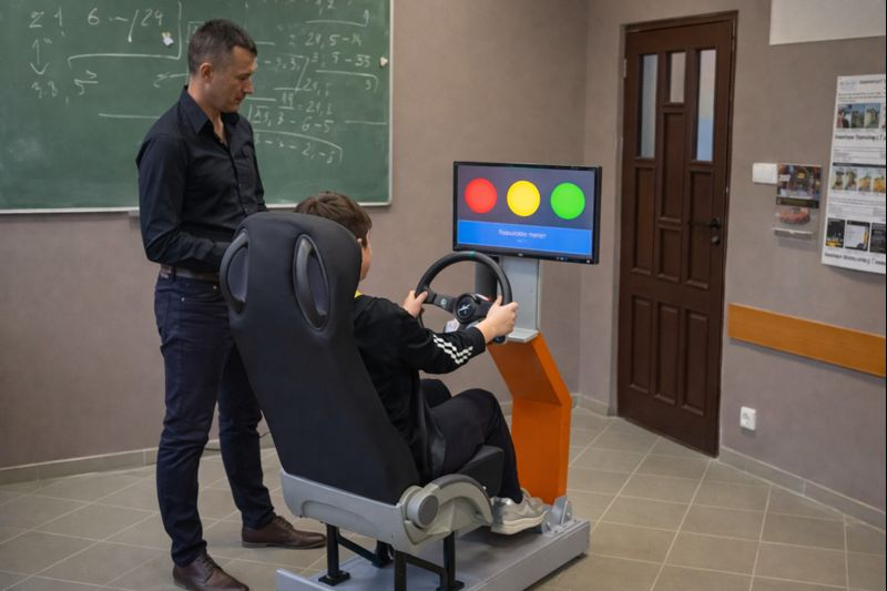 Reakcióidő-mérő szimulátor